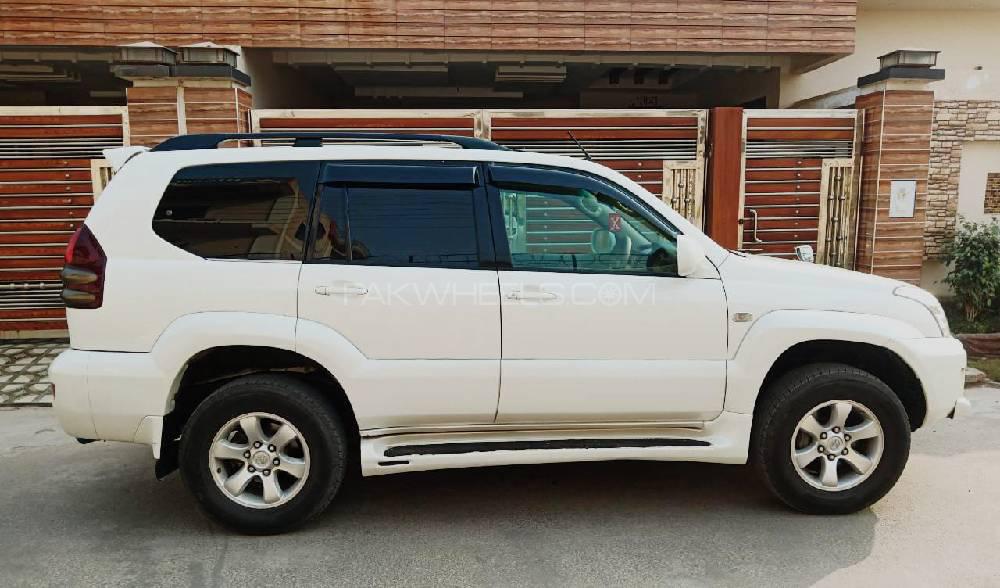Toyota Prado 2005 for Sale in Multan Toyota Prado 2005 for Sale in Multan Image-3