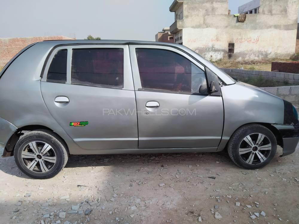 Adam Revo 2006 for Sale in Sialkot Adam Revo 2006 for Sale in Sialkot Image-8