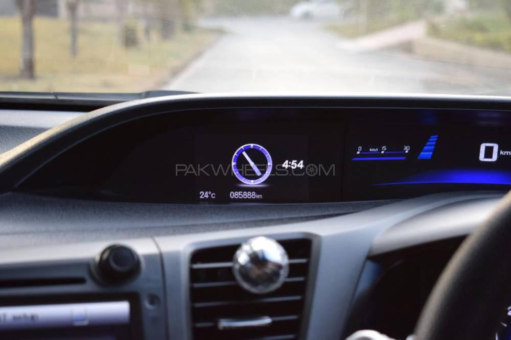 Honda Civic 2014 for Sale in Islamabad Honda Civic 2014 for Sale in Islamabad Image-9