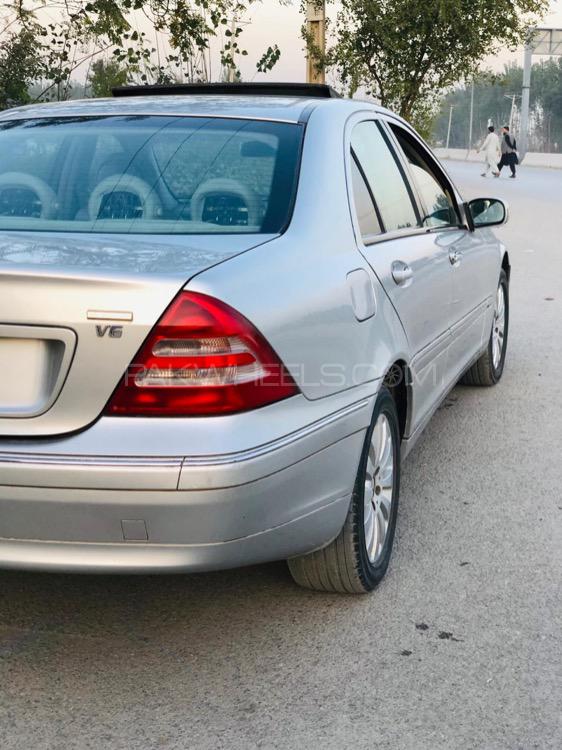 Mercedes Benz C Class 2002 for Sale in Peshawar Mercedes Benz C Class 2002 for Sale in Peshawar Image-14