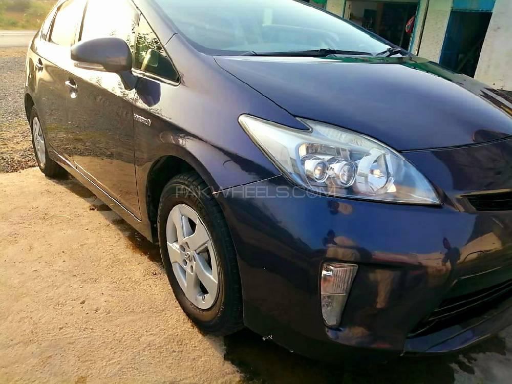Toyota Prius 2011 for Sale in Swabi Toyota Prius 2011 for Sale in Swabi Image-5