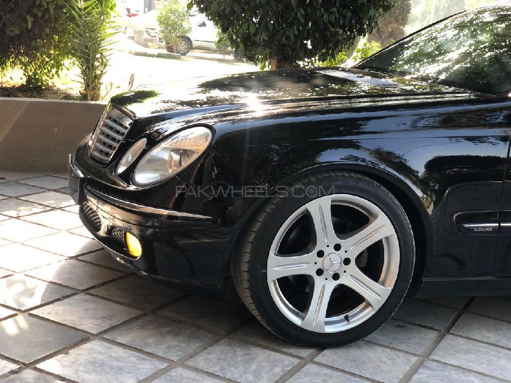 مرسڈیز بینز ای کلاس 2003 for Sale in پشاور مرسڈیز بینز ای کلاس 2003 for Sale in پشاور Image-4