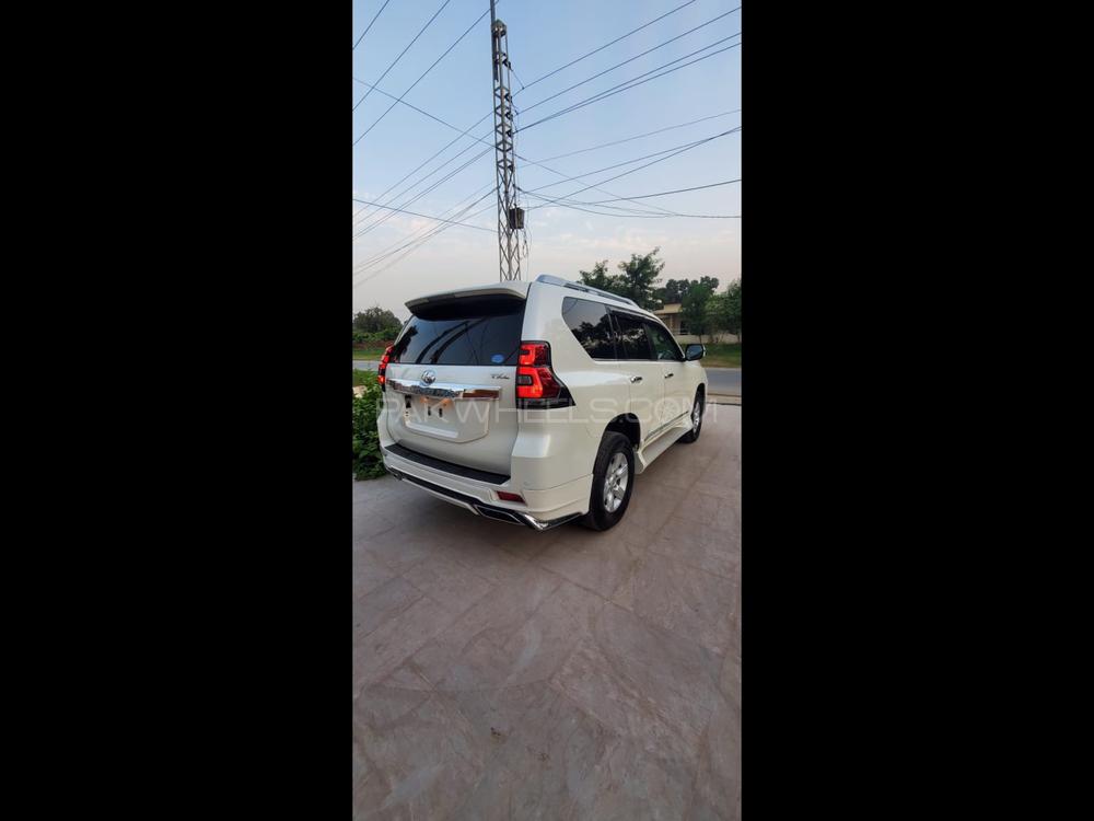 Toyota Prado 2013 for Sale in Sialkot Toyota Prado 2013 for Sale in Sialkot Image-4
