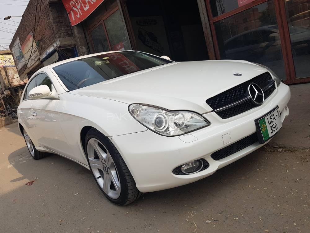 Mercedes Benz CLS Class 2005 for Sale in Lahore Image-1
