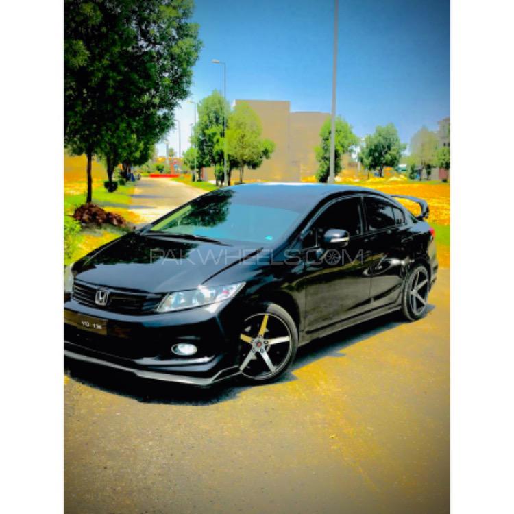 Honda Civic - 2013  Honda Civic - 2013  Image-11