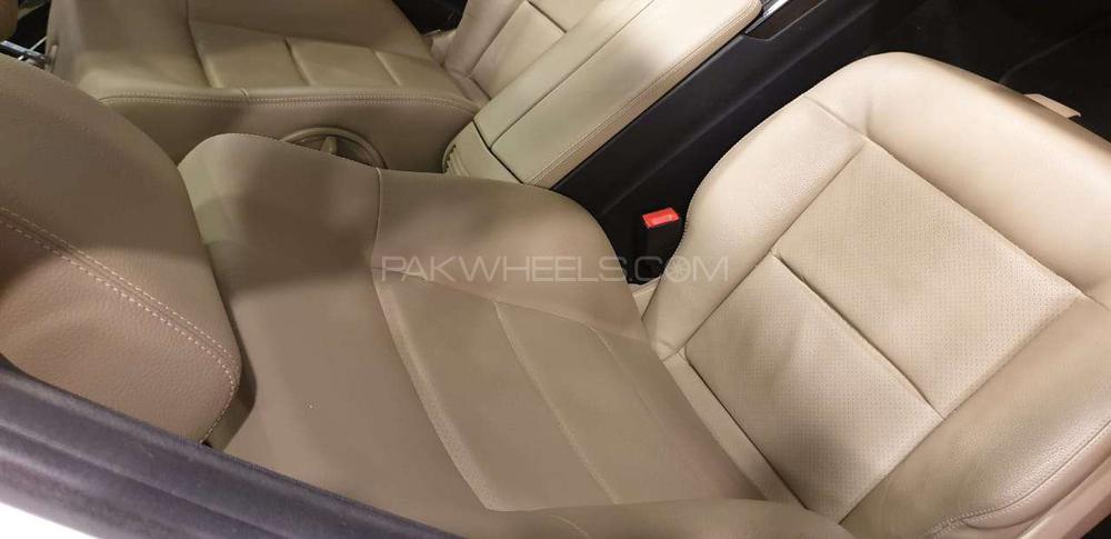 Mercedes Benz E Class 2013 for Sale in Rawalpindi Mercedes Benz E Class 2013 for Sale in Rawalpindi Image-16