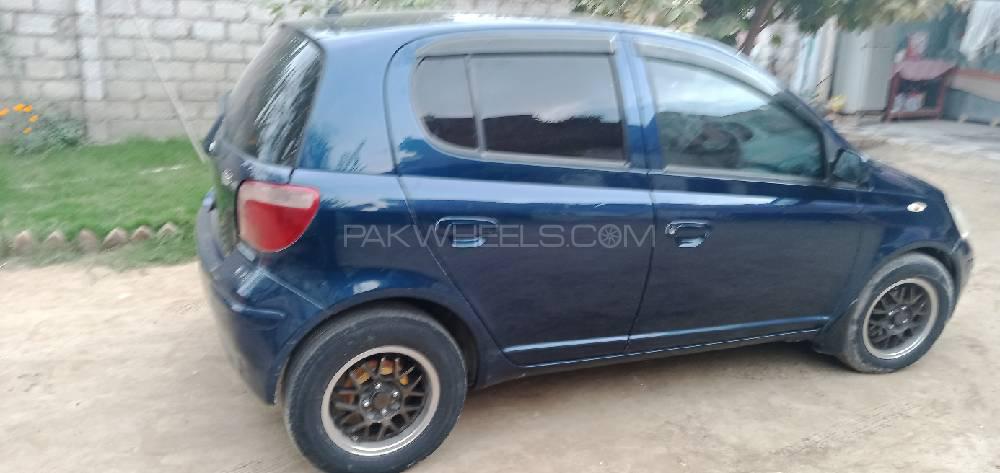 Toyota Vitz 2001 for Sale in Peshawar Toyota Vitz 2001 for Sale in Peshawar Image-7
