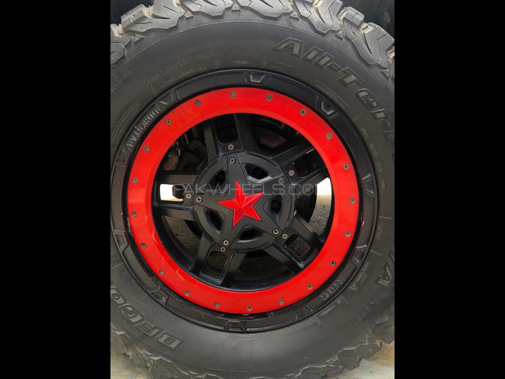 Toyota Tundra 2018 for Sale in Karachi Toyota Tundra 2018 for Sale in Karachi Image-7