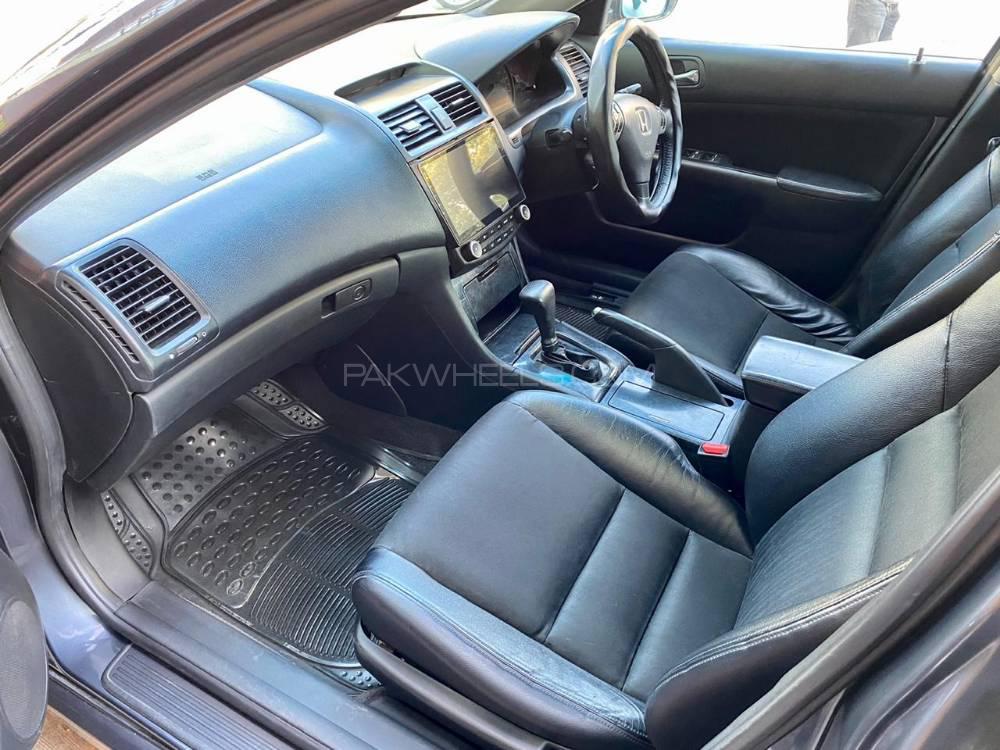 Honda Accord 2003 for Sale in Karachi Honda Accord 2003 for Sale in Karachi Image-8