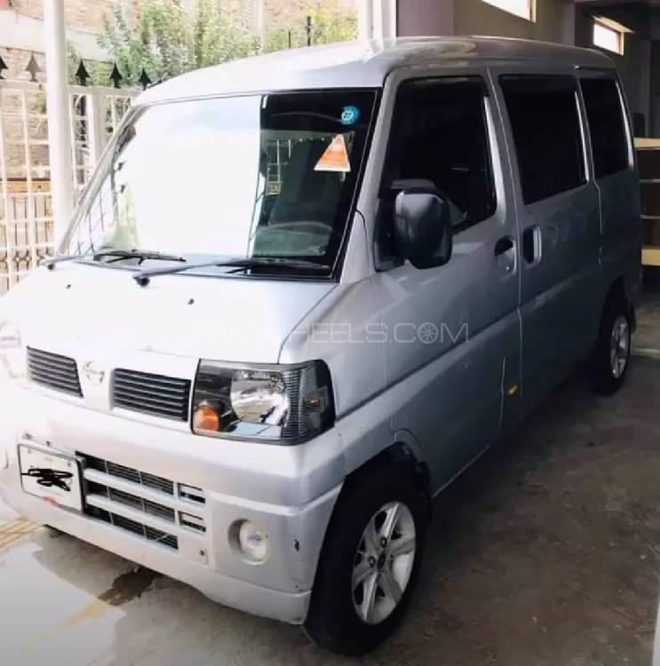 نسان کلپر 2010 for Sale in پشاور Image-1