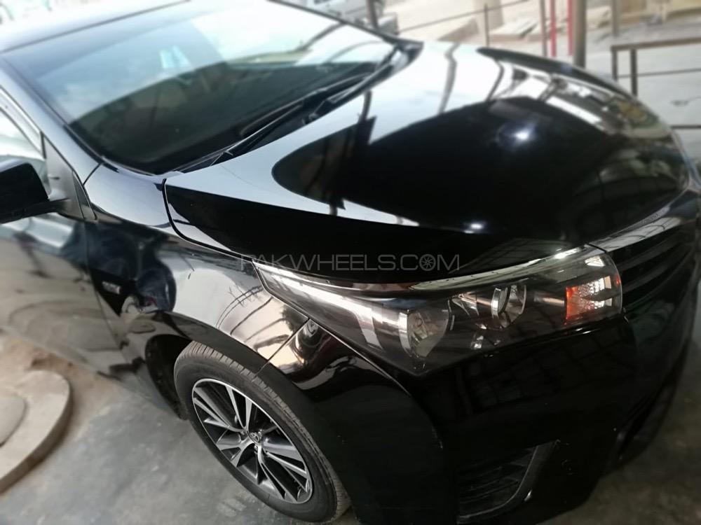 Toyota Corolla 2016 for Sale in Karachi Image-1