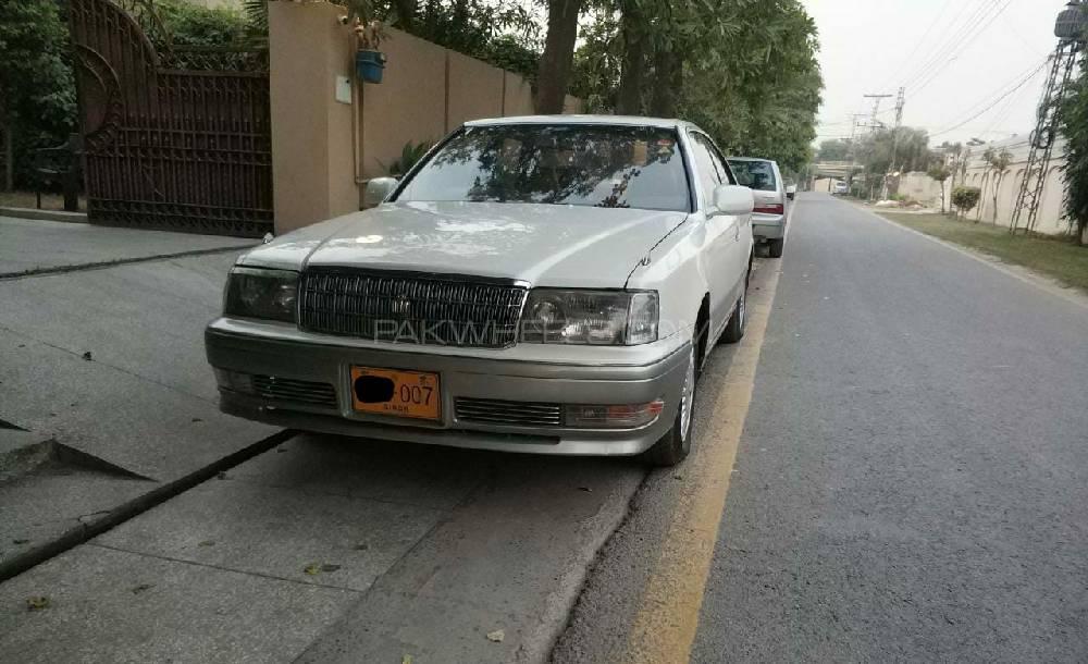 Toyota Crown 1996 for Sale in Lahore Image-1