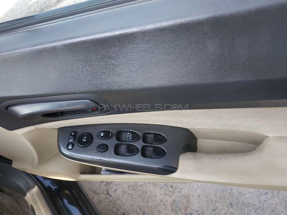 Honda Civic 2009 for Sale in Islamabad Honda Civic 2009 for Sale in Islamabad Image-9