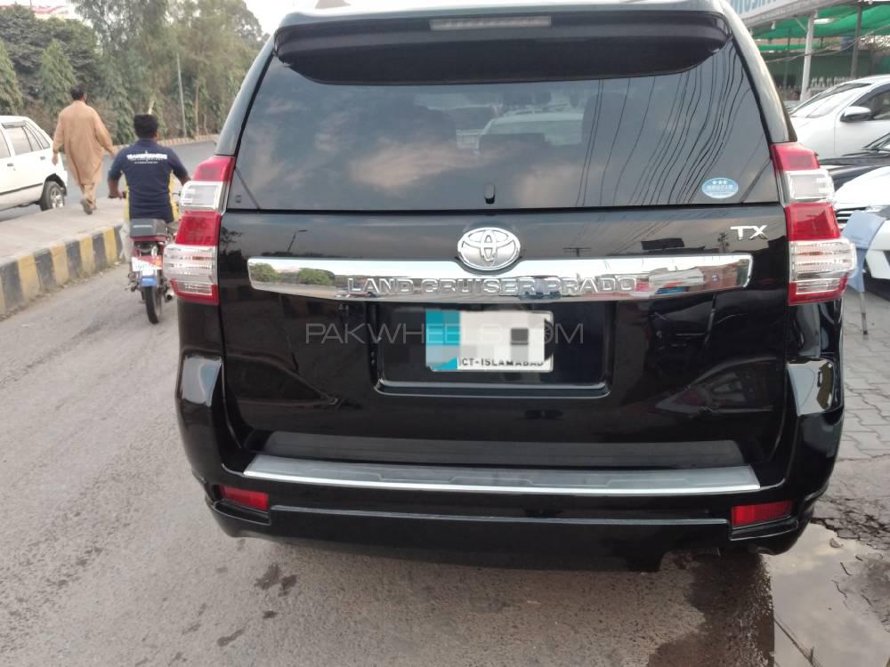 Toyota Prado 2013 for Sale in Lahore Toyota Prado 2013 for Sale in Lahore Image-4