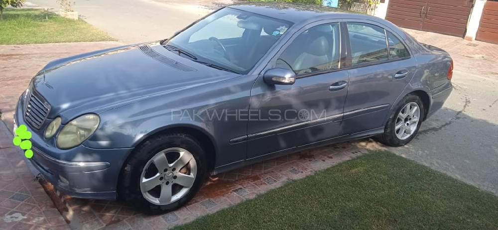 Mercedes Benz E Class 2006 for Sale in Lahore Image-1