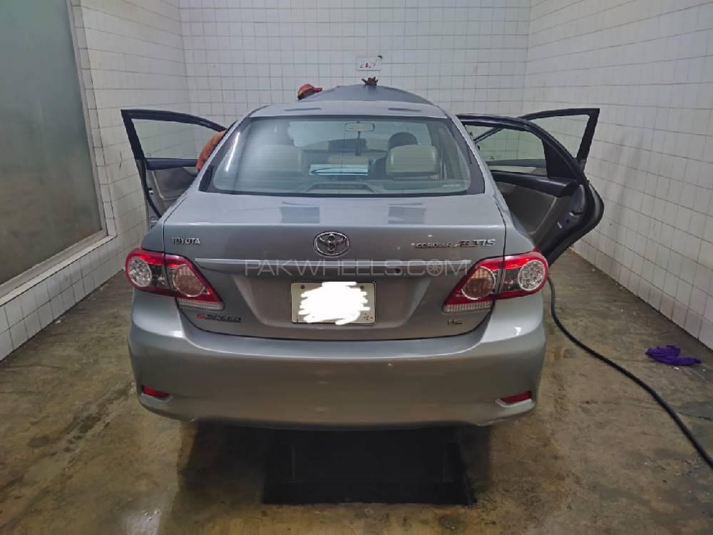 Toyota Corolla 2013 for Sale in Faisalabad Image-1