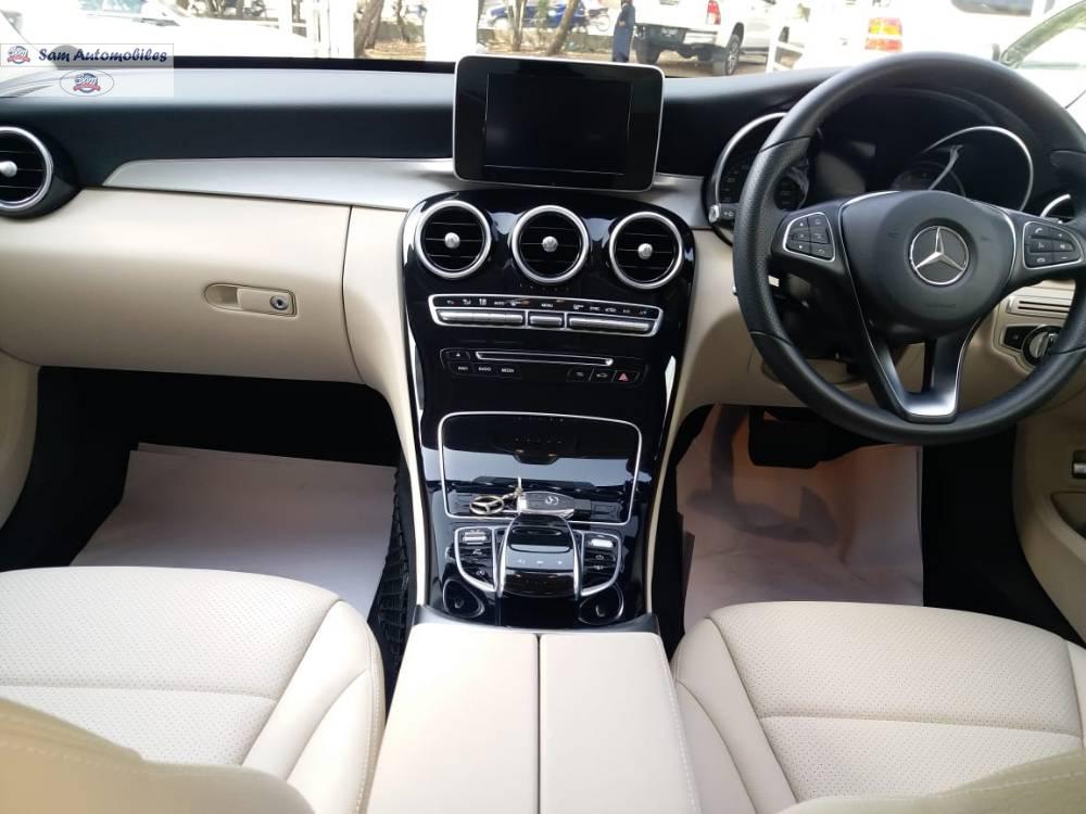 Mercedes Benz C Class 2018 for Sale in Karachi Mercedes Benz C Class 2018 for Sale in Karachi Image-7