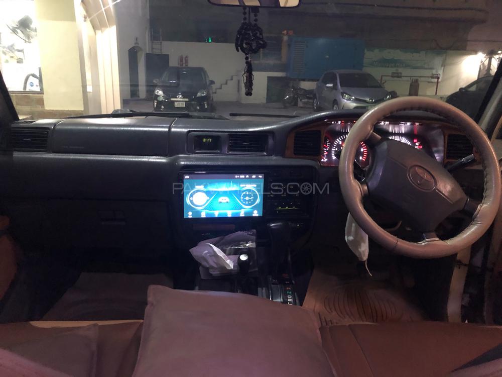 Toyota Land Cruiser 1992 for Sale in Lahore Toyota Land Cruiser 1992 for Sale in Lahore Image-9