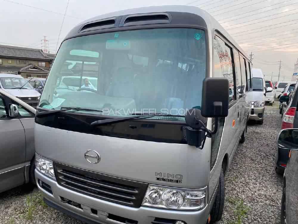 Toyota Coaster 2016 for Sale in Dadu Image-1
