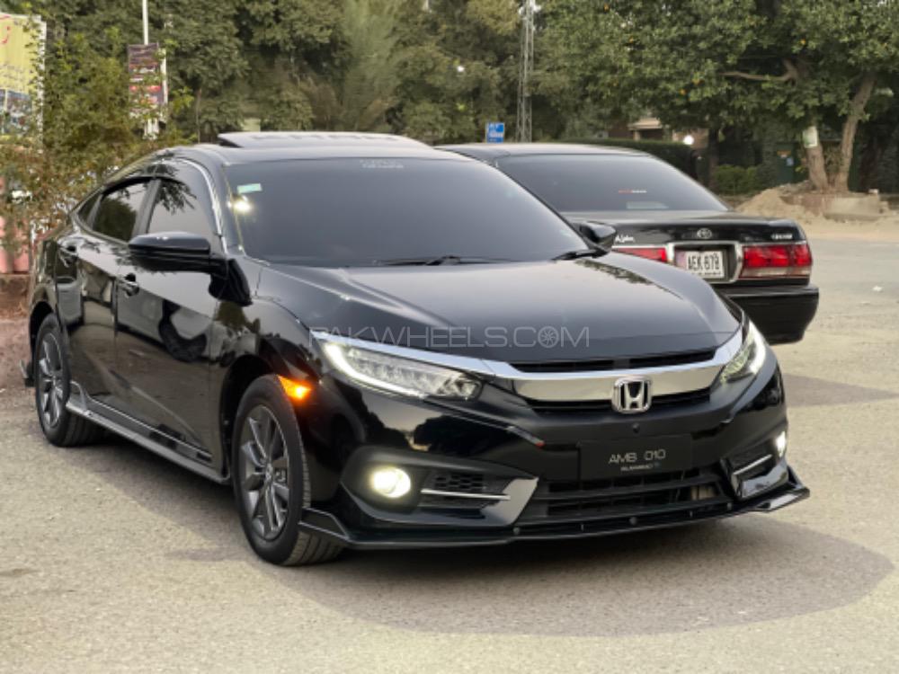 Honda Civic - 2019  Image-1