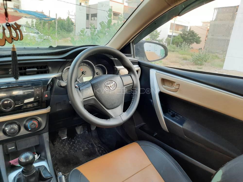 Toyota Corolla 2014 for Sale in Karachi Toyota Corolla 2014 for Sale in Karachi Image-8