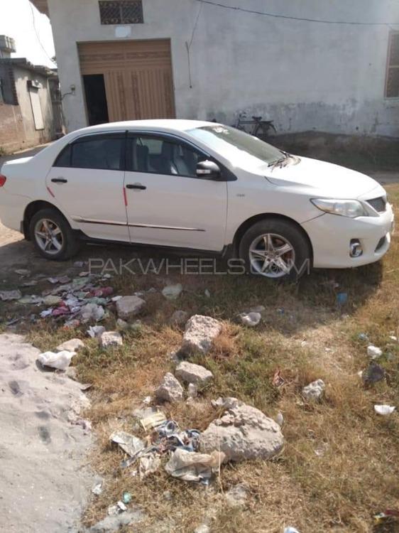 Toyota Corolla 2011 for Sale in Gujrat Image-1