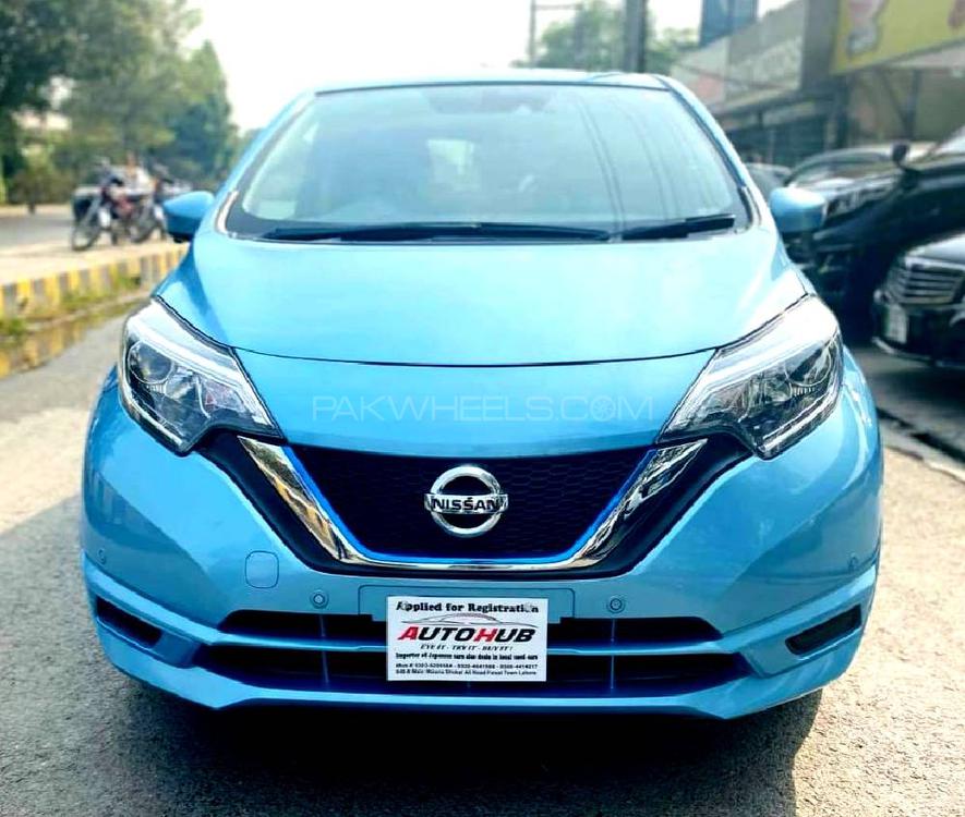 Nissan Note 2017 for Sale in Lahore Image-1