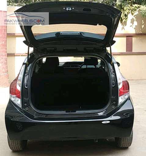 ٹویوٹا اکوا 2016 for Sale in کراچی ٹویوٹا اکوا 2016 for Sale in کراچی Image-15