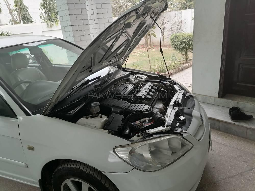Honda Civic 2005 for Sale in Lahore Honda Civic 2005 for Sale in Lahore Image-18