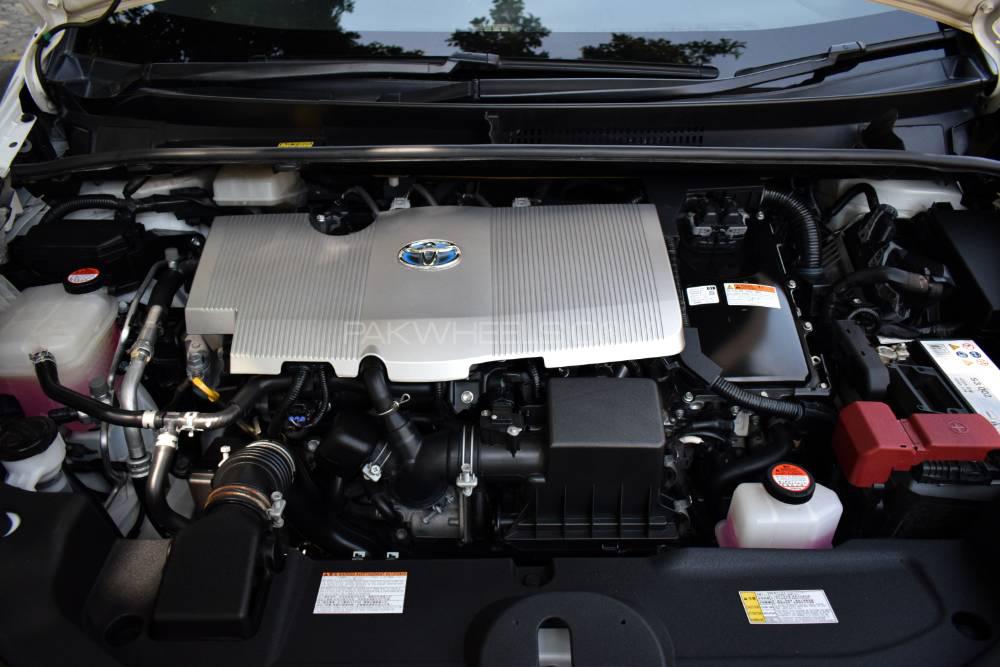 Toyota Prius 2015 for Sale in Rawalpindi Toyota Prius 2015 for Sale in Rawalpindi Image-9
