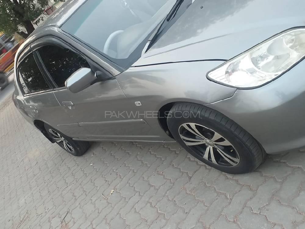Honda Civic 2006 for Sale in Gujranwala Honda Civic 2006 for Sale in Gujranwala Image-11