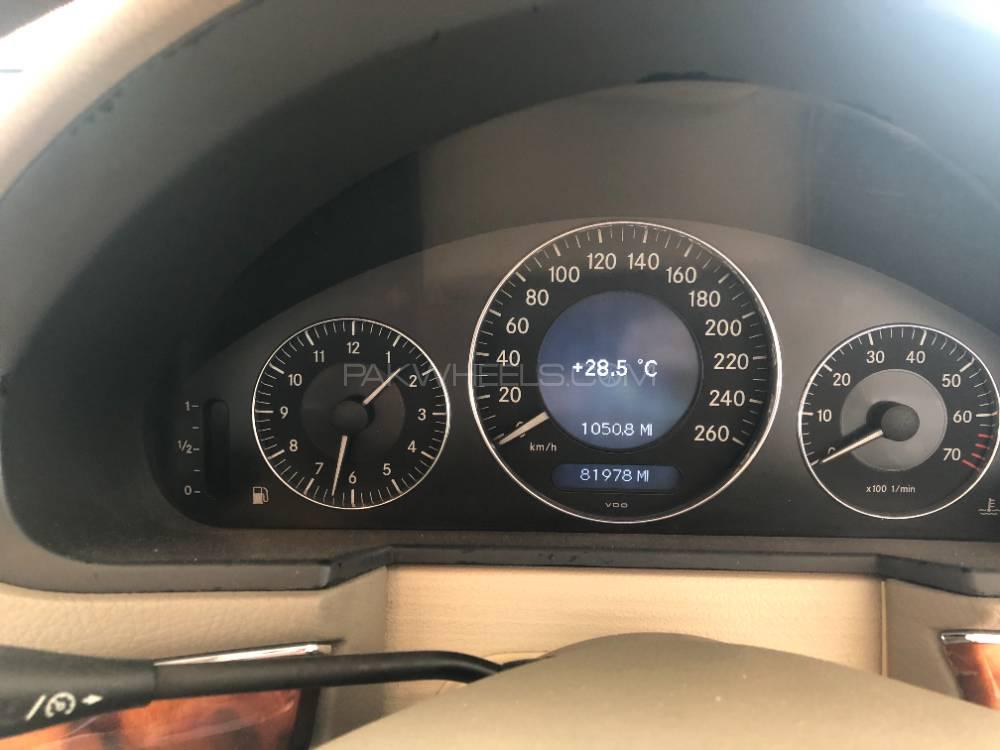 Mercedes Benz E Class 2006 for Sale in Karachi Mercedes Benz E Class 2006 for Sale in Karachi Image-7