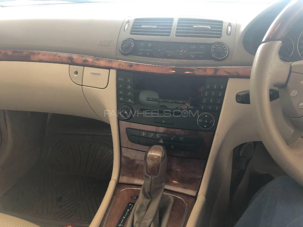 Mercedes Benz E Class 2006 for Sale in Karachi Mercedes Benz E Class 2006 for Sale in Karachi Image-11