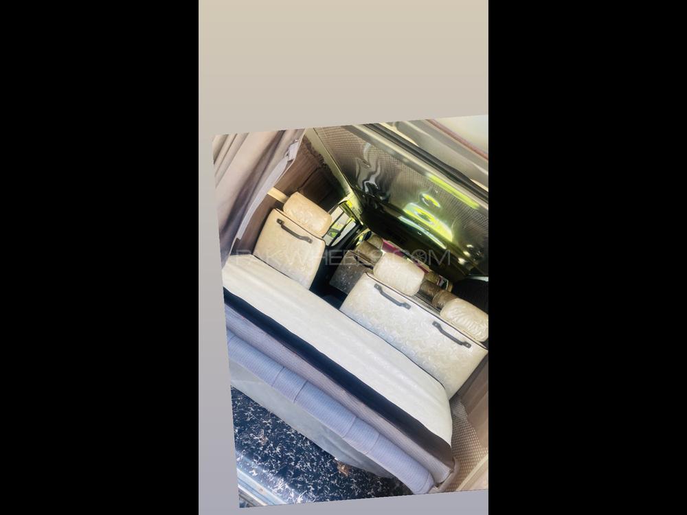 Toyota Hiace 2012 for Sale in Rawalpindi Toyota Hiace 2012 for Sale in Rawalpindi Image-6