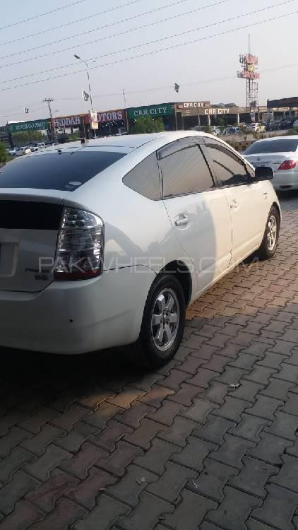 Toyota Prius 2007 for Sale in Haripur Image-1