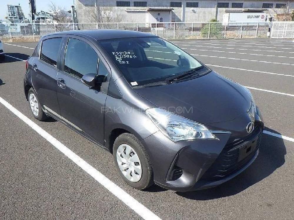 Toyota Vitz 2017 for Sale in Islamabad Image-1