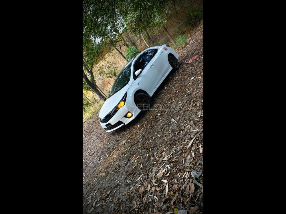 Toyota Corolla 2017 for Sale in Peshawar Toyota Corolla 2017 for Sale in Peshawar Image-5
