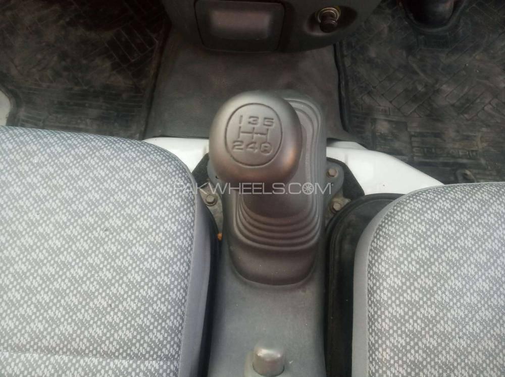 Subaru Sambar  2013 for Sale in Karachi Subaru Sambar  2013 for Sale in Karachi Image-7