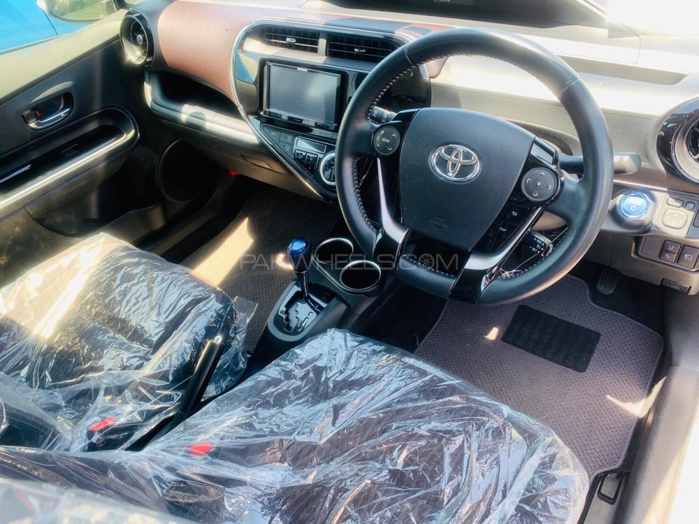 Toyota Aqua 2017 for Sale in Peshawar Image-1