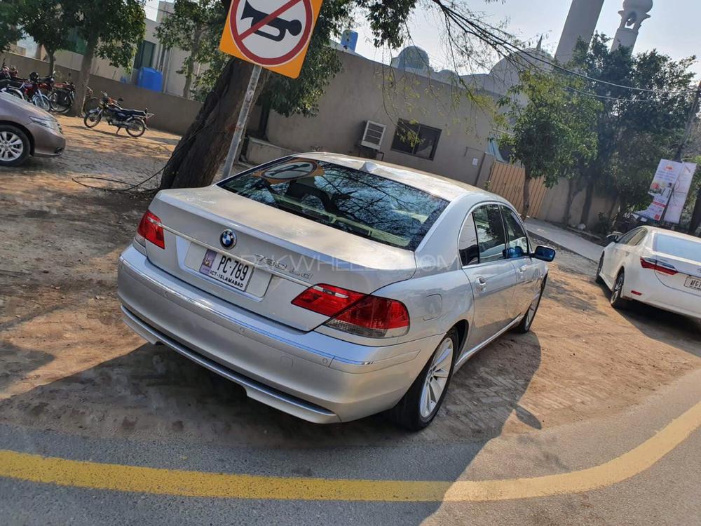 BMW 7 Series 2005 for Sale in Pir mahal BMW 7 Series 2005 for Sale in Pir mahal Image-2