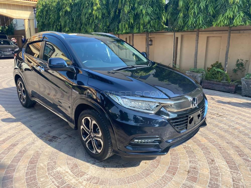 Honda Vezel 2018 for Sale in Sialkot Image-1