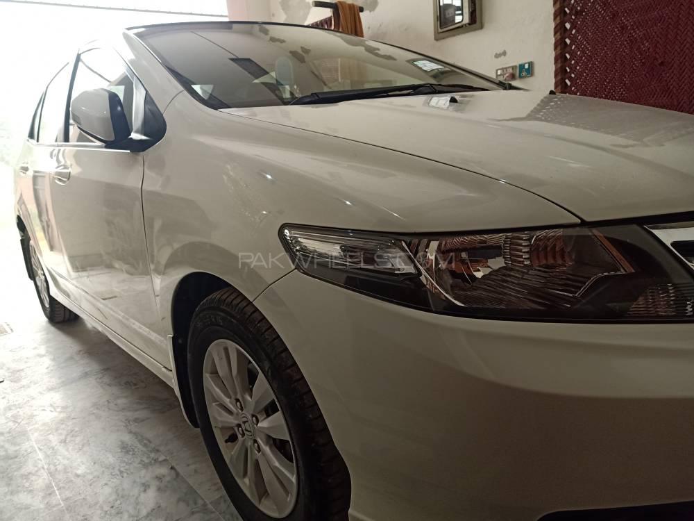 Honda City 2016 for Sale in Faisalabad Image-1