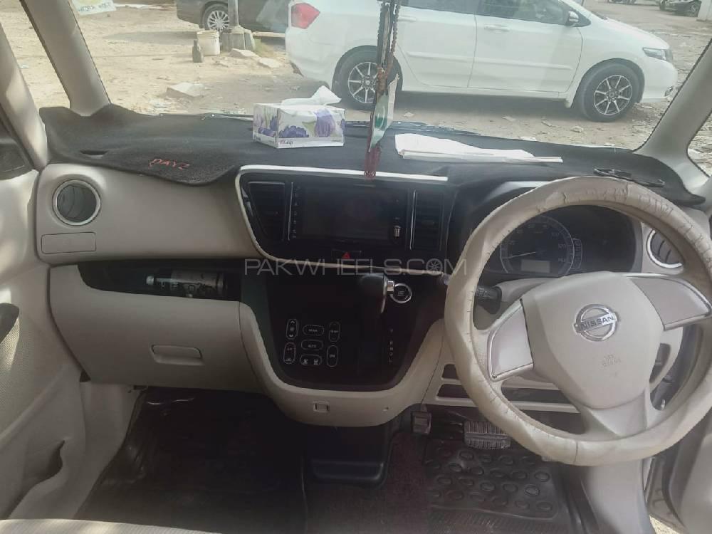 Nissan Roox 2015 for Sale in Karachi Nissan Roox 2015 for Sale in Karachi Image-5