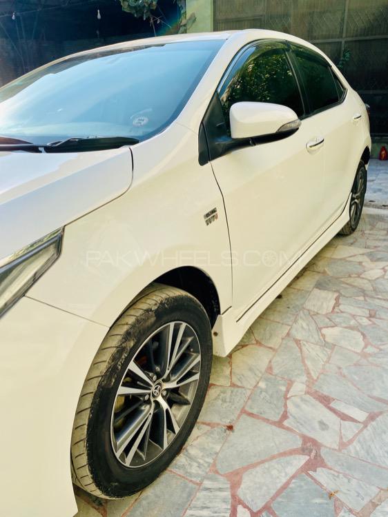 Toyota Corolla 2018 for Sale in Peshawar Toyota Corolla 2018 for Sale in Peshawar Image-11