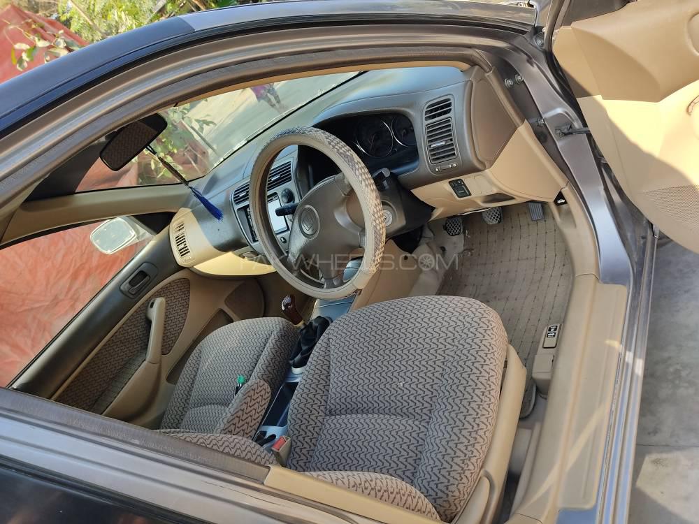Honda Civic 2004 for Sale in Multan Honda Civic 2004 for Sale in Multan Image-8