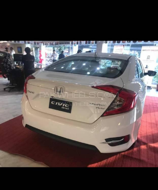 Honda Civic 2020 for Sale in Multan Honda Civic 2020 for Sale in Multan Image-3