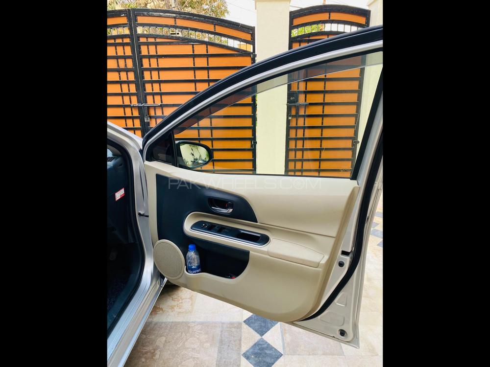Toyota Aqua 2014 for Sale in Karachi Toyota Aqua 2014 for Sale in Karachi Image-12