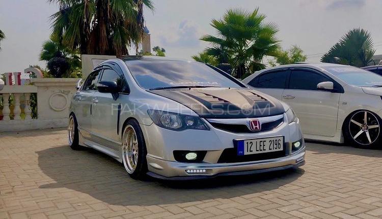 Honda Civic - 2012  Honda Civic - 2012  Image-3