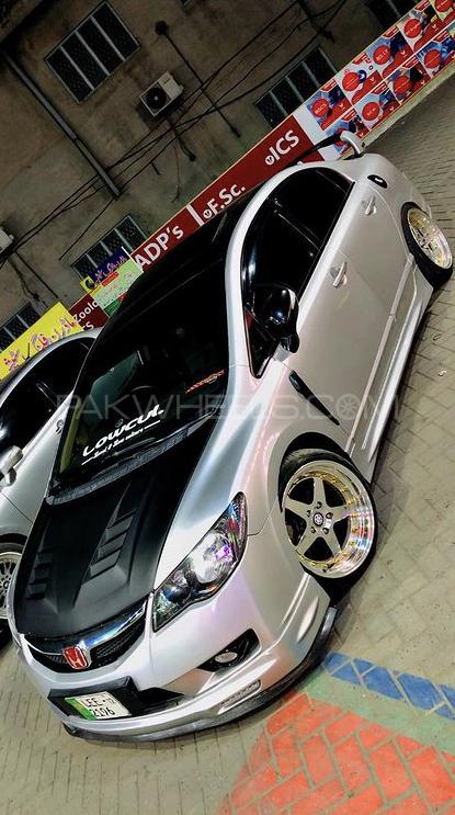 Honda Civic - 2012  Honda Civic - 2012  Image-4
