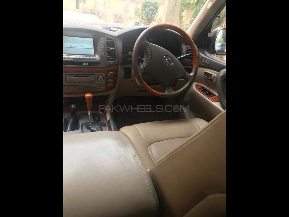 Toyota Land Cruiser 2003 for Sale in Lahore Toyota Land Cruiser 2003 for Sale in Lahore Image-7